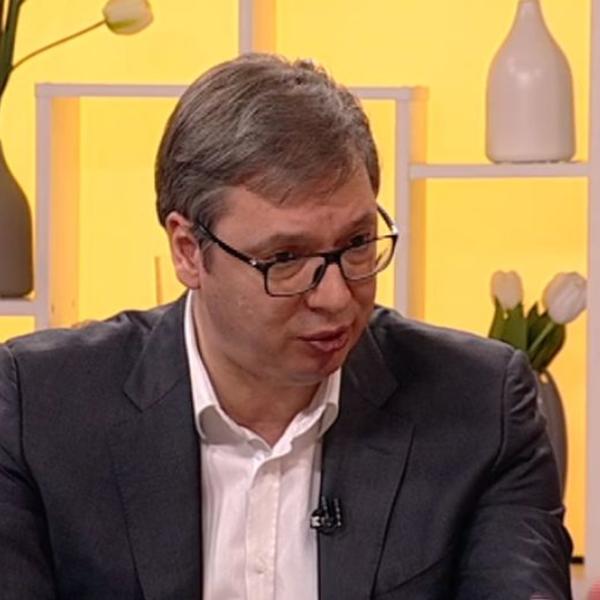 VUČIĆ NA TV HEPI: Bio je Obradović s nekima u kapuljačama ispred ulaza, PA SU POBEGLI!