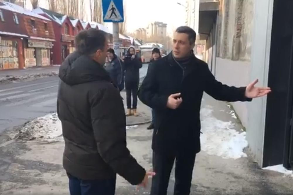 NOVA PROVOKACIJA BOŠKA OBRADOVIĆA: Jutros u 8 sati pojavio se ispred TV Happy