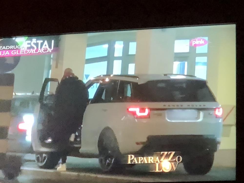 Muškarac nepoznat javnosti  