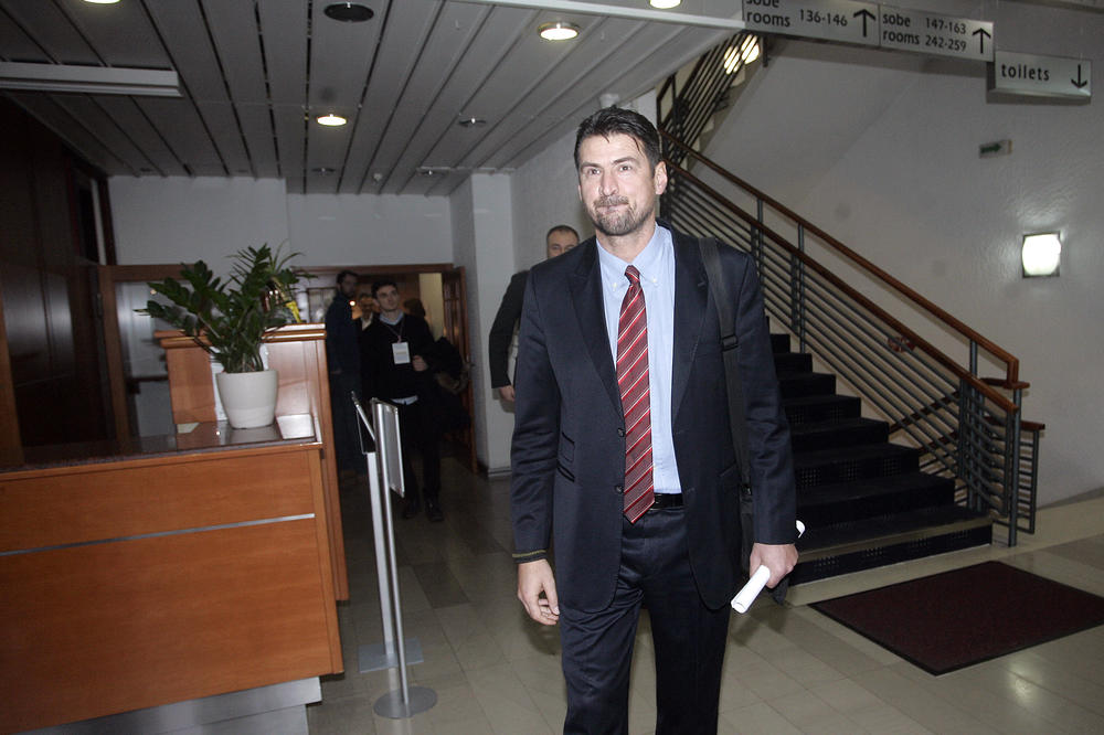 VANJA GRBIĆ JE OŽENIO MEGA LEPOTICU, A ONA SE ODREKLA SVEGA DA BUDE SA NJIM: Jedina supruga sportiste koja se KRILA