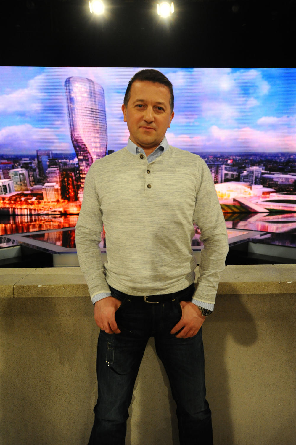 Sa njima u studiju će svakog dana biti i štene labradora  