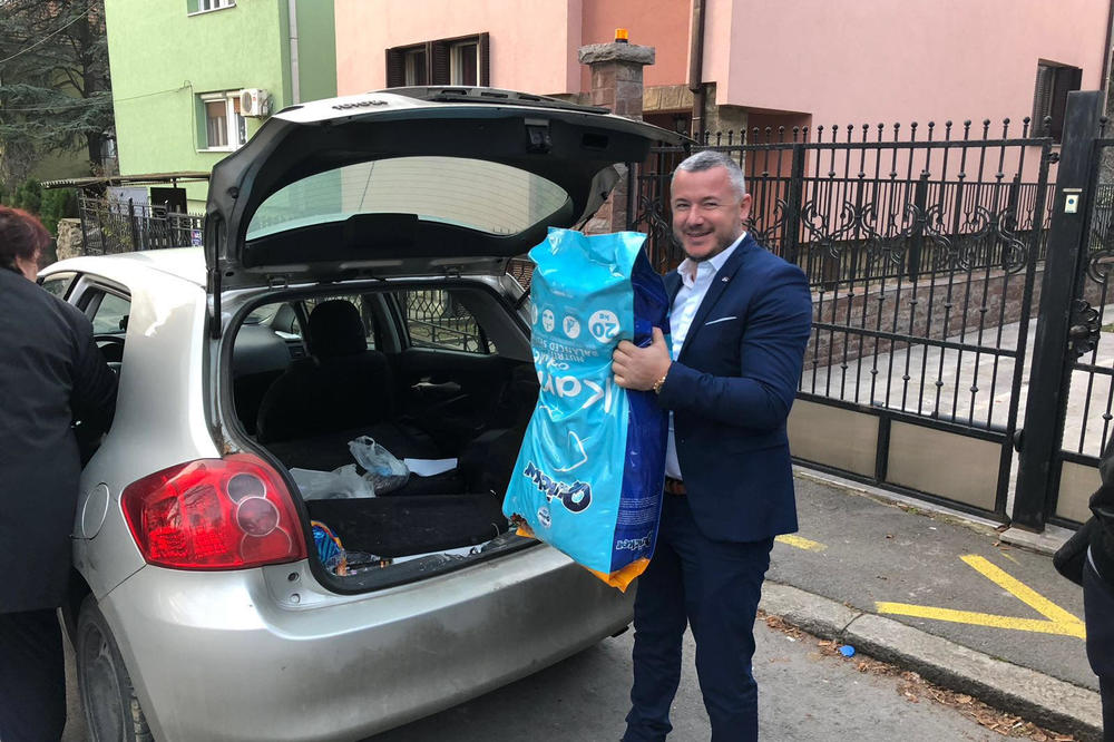 PRIVREDNIK IZ MONAKA ODUŠEVIO SRBIJU: Donirao svoju kuću i pretvorio je u AZIL ZA NAPUŠTENE PSE! (FOTO)