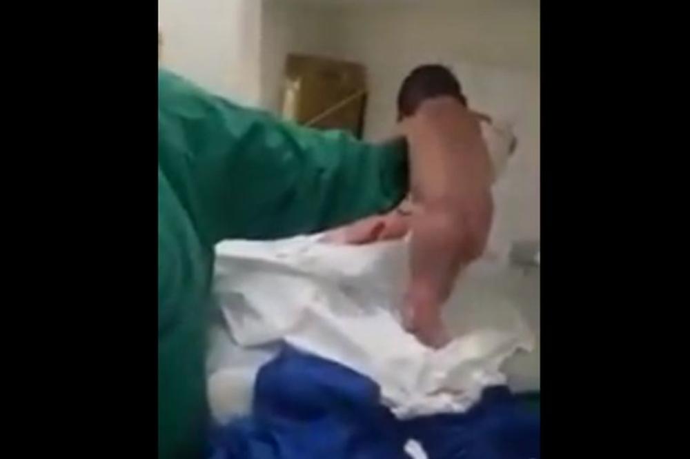 SVI SU ZANEMELI: Beba prohodala nekoliko minuta nakon rođenja!!! (VIDEO)