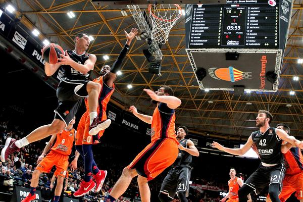 Oproban recept! Bamberg ima novog trenera!