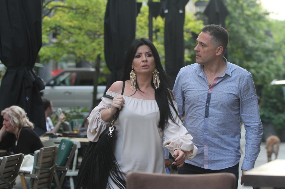 MLADEN MI JE UDARIO JAK ŠAMAR, SKORO SAM SE ONESVESTILA: Strašna priča Maje Marijane koju je godinama krila (FOTO)