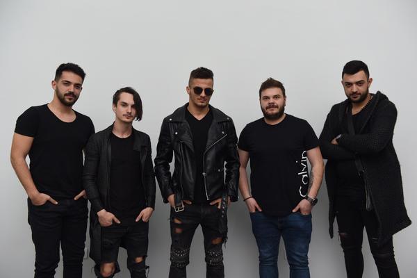 DOKAZ DA SE TRUD I RAD ISPLATE: Talentovani Lapsus band dobio specijalnu plaketu od sajta Youtube!