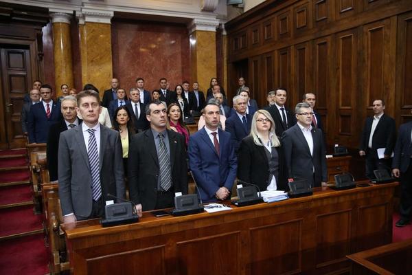 NASTAVLJENO ZASEDANJE SKUPŠTINE: Raspravlja se o ministarstvima! (VIDEO)