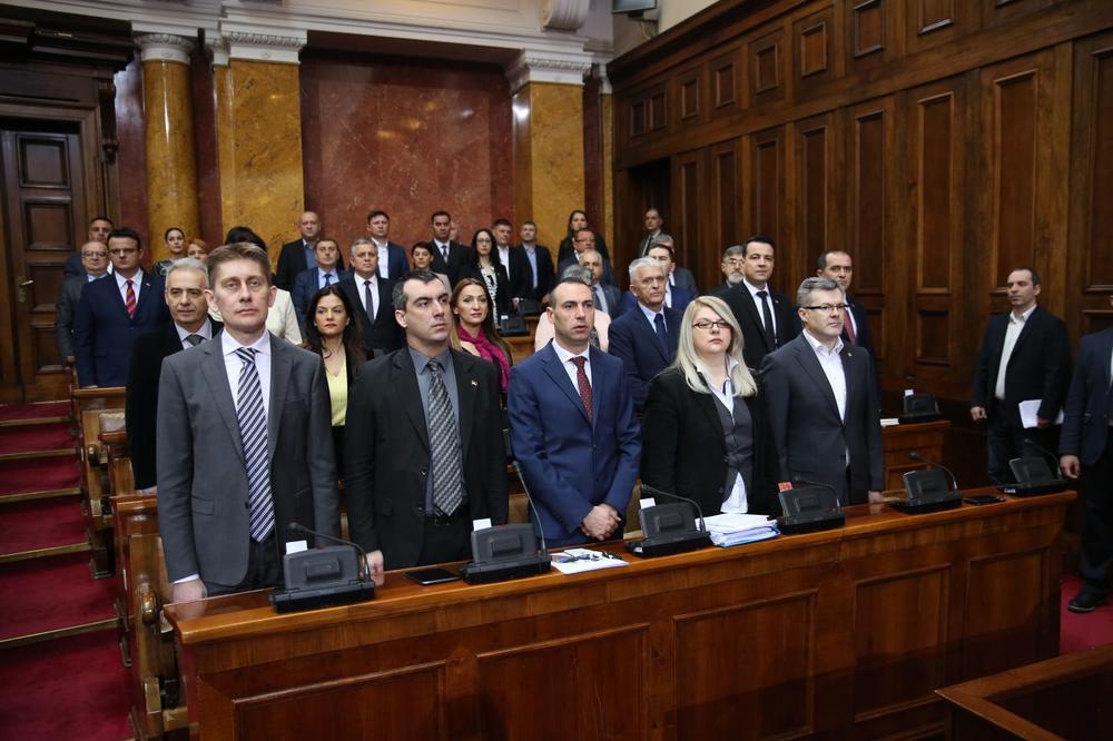 NASTAVLJENO ZASEDANJE SKUPŠTINE: Raspravlja se o ministarstvima! (VIDEO)