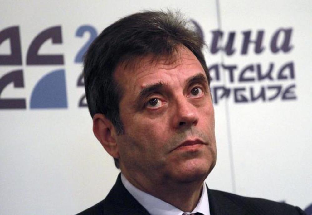 Voja Koštunica je 2014. nakon poraza DSS na izborima, podneo ostavku 