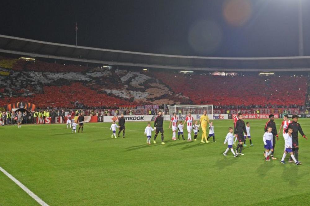 Poznato zašto bivši fudbaler Arsenala neće doći u Crvenu zvezdu (Foto)