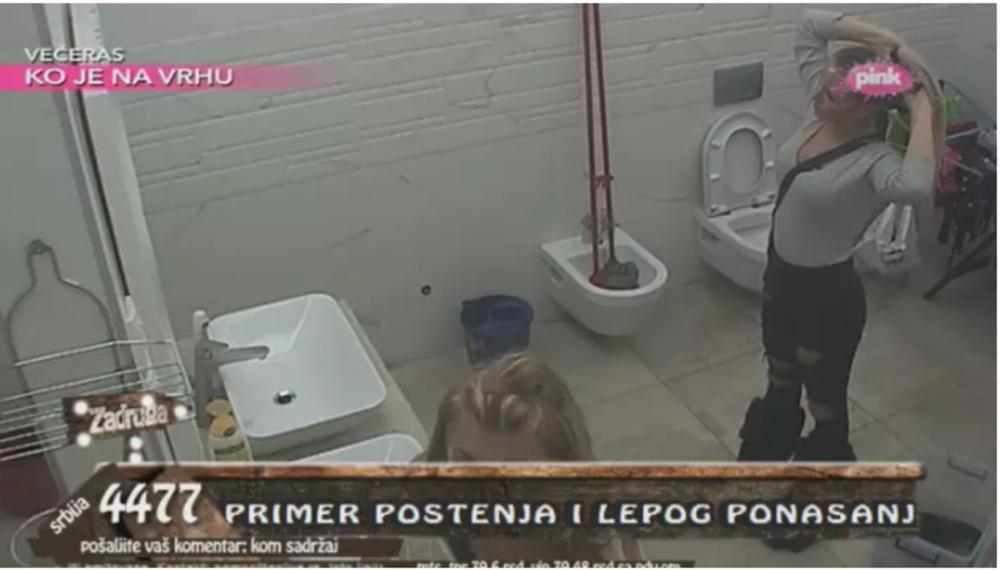 Gordana Džehverović svakodnevno upućuje niz kritika svojoj ćerki Teodori Džehverović 