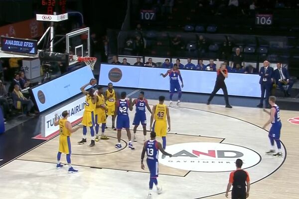 DESILO SE ONO ŠTO ZVEZDI NAJMANJE ODGOVARA: Pobedili Makabi i Baskonija! Evroliga nije imala boljeg trojkaša od Šveda! (VIDEO)