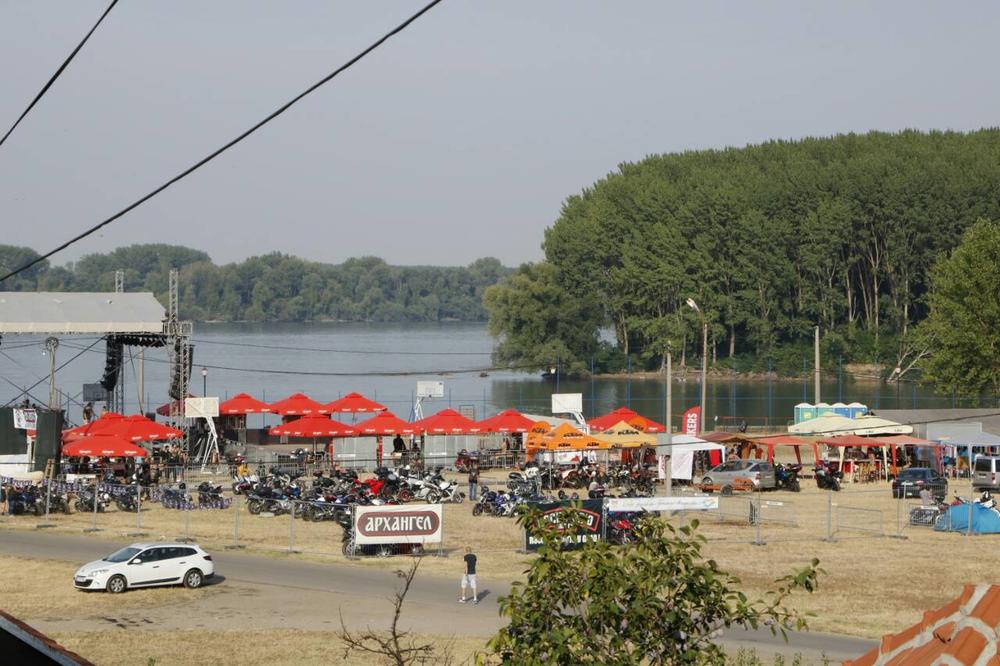 ZA LJUBITELJE MUZIKE, BENZINA I ZVUKA MOTORA: Drugi Arhangel Fest 25. i 26.maja na Dunavskom keju u Grockoj