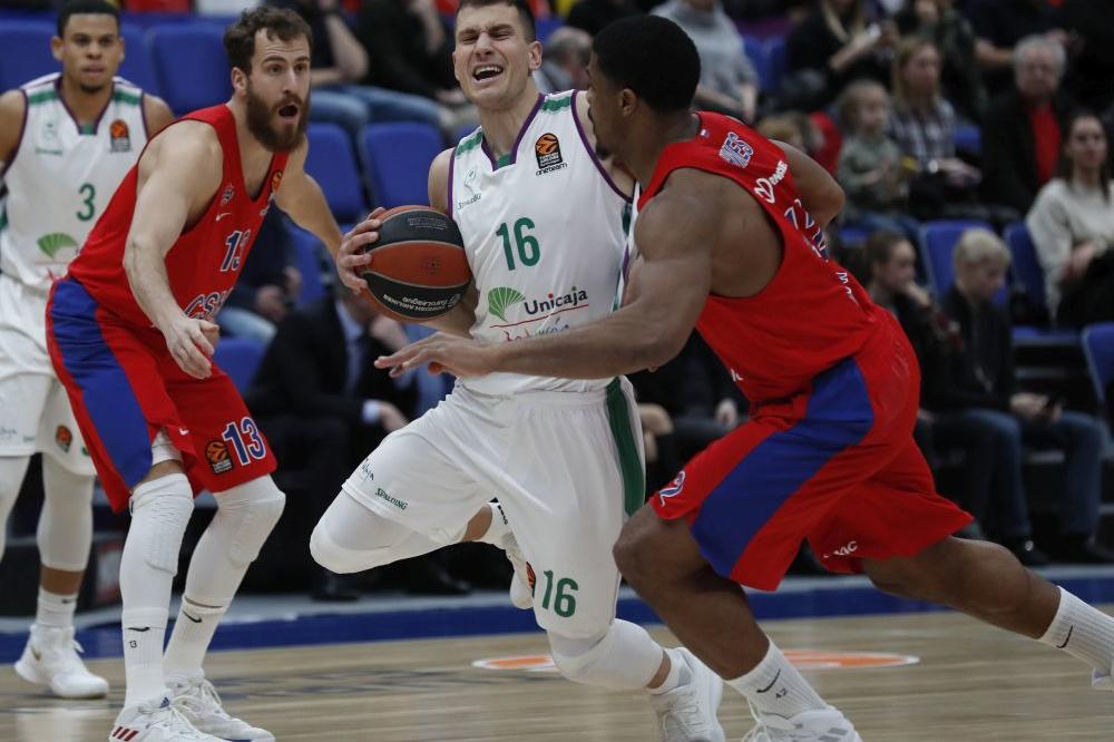 Nedović pokidao, ali ubedljivo izgubio! Žoc uz Datomea i Kalinu zaustavio litvansku mašineriju! Milutinov uništio Bamberg! (VIDEO)
