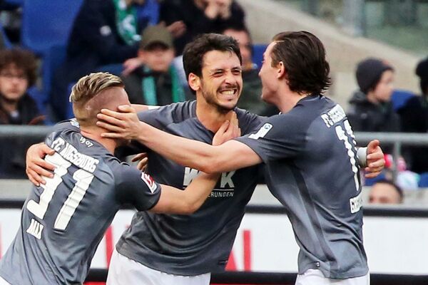 AUGZBURG SLAVI GOJKA KAČARA! Zaboravljeni as se vratio u velikom stilu! (VIDEO)