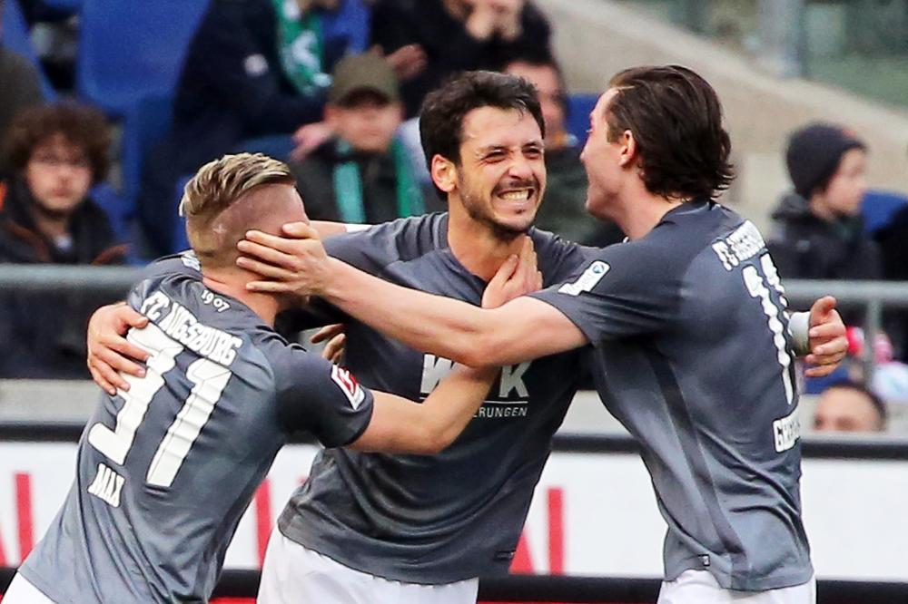 AUGZBURG SLAVI GOJKA KAČARA! Zaboravljeni as se vratio u velikom stilu! (VIDEO)