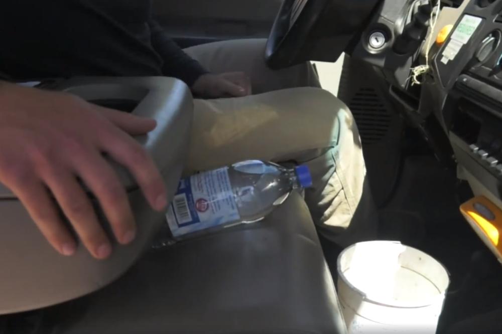 OPASNO PO ŽIVOT: Ne smete da ostavljate flašicu sa vodom u automobilu, a evo i ZAŠTO (VIDEO)