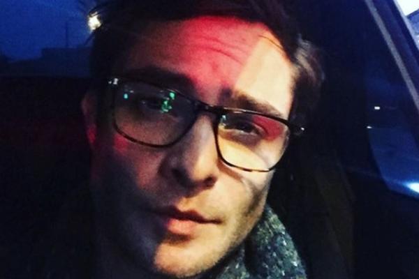 GLUMAC KOGA ŽENE U SRBIJI OBOŽAVAJU OPTUŽEN ZA SILOVANJE! 48 sati je mučio u stanu!