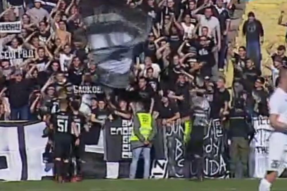 KIMIJEVI GROBARI ZAUZELI POZICIJU! Istočna tribina je ponovo tvrdo jezgro! (FOTO)