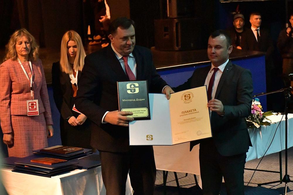 Aleksandar Vulin posetio je Srebrenicu povodom Dana opštine 