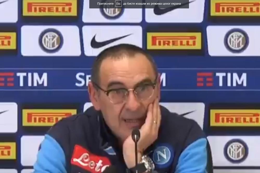 TRENER NAPOLIJA KAO NAJGORI PRIMITIVAC: Vulgarno odbrusio novinarki užasnu stvar zbog običnog pitanja! (VIDEO)