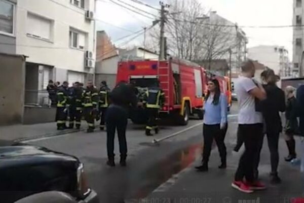 PUN JE OPEKOTINA I NA APARATIMA! Radnik koji je jutros pucao na kolege u teškom stanju