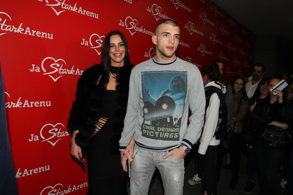 Njihova veza je postala ozbiljna za veoma kratko vreme  