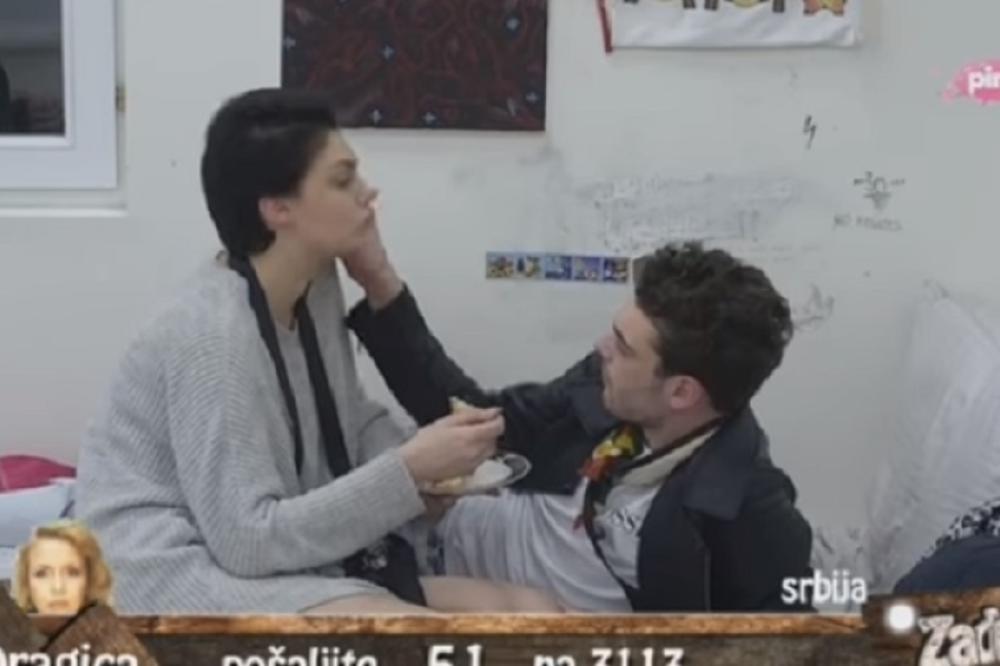 PRVO JE SPAVALA S NJIM, A SAD GA OPTUŽUJE DA JE GEJ: Mina napala Tomu, a on uzvratio: Šta ti curo radiš? SKANDAL U EMISIJI!