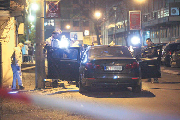 NOVI DETALJI SAČEKUŠE NA DUŠANOVCU: Izrešetani Blažo Đurović prodavao fudbalere?