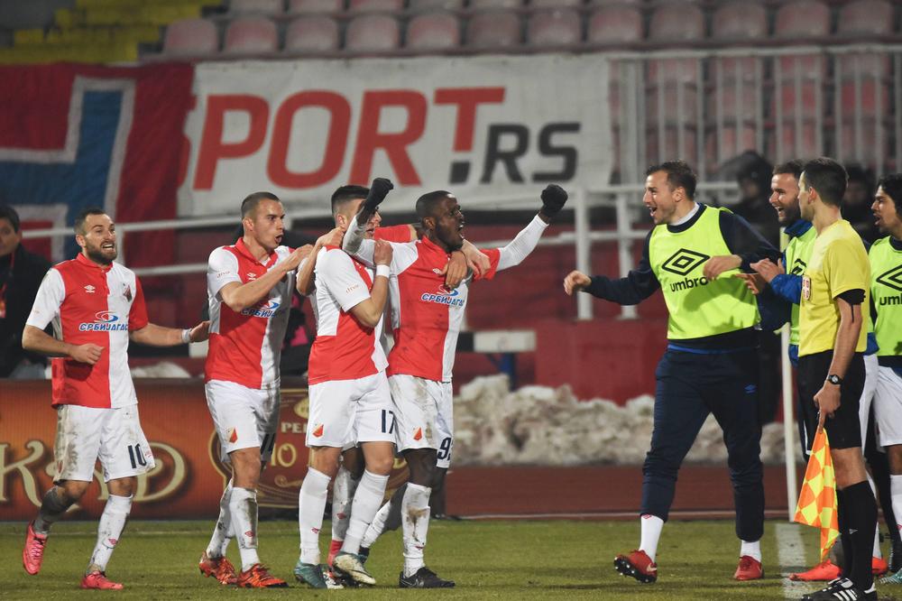 SRBIJA, BRATE! Igrači Vojvodine dobili pare posle poraza od Zvezde! (VIDEO)