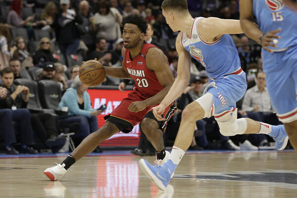 BOGDAN I KRALJEVI NAPRAVILI IZNENAĐENJE MESECA: Pao Majami, Srbin REŠIO UTAKMICU trojkom sa 9 METARA! (VIDEO)