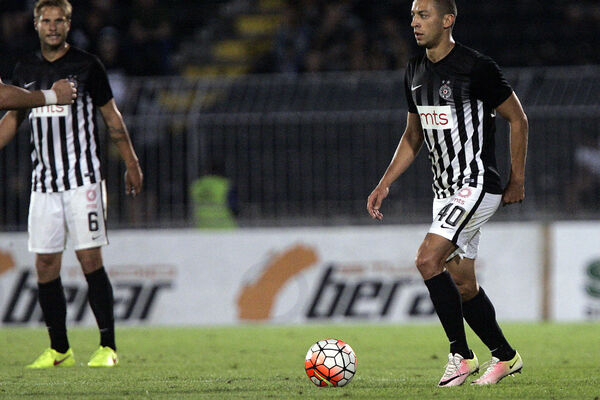 ZVANIČNO! Potpisao Nikola Đurđić!