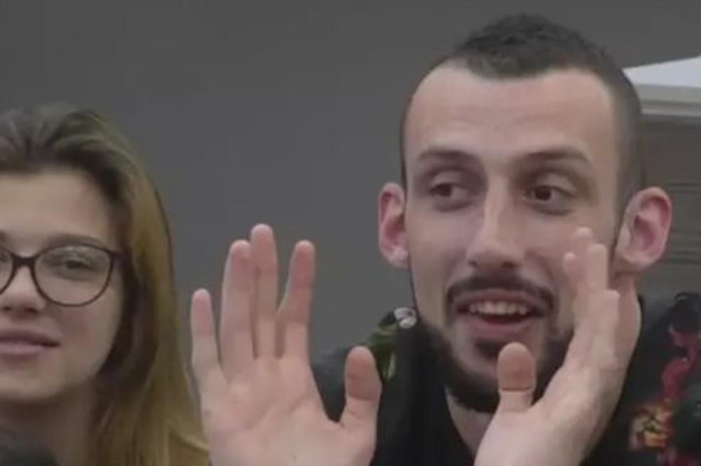 MINA UPOREDILA ĐEKSONOV I TOMIN PONOS! Đekson NIJE MOGAO DA VERUJE ŠTA SLUŠA! (VIDEO)