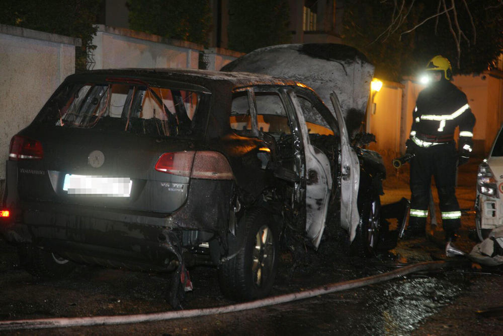 Džip na Čukarici je eksplodirao oko 19:30 časova  