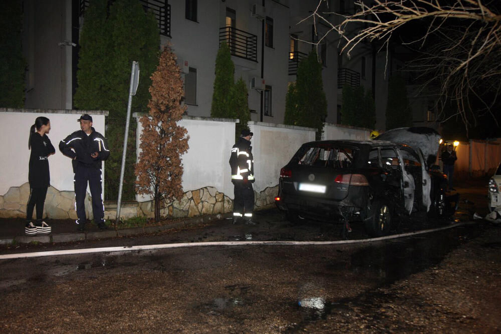 Džip na Čukarici je eksplodirao oko 19:30 časova  