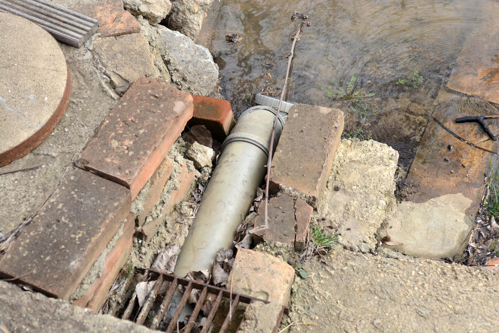 Mandić tvrdi da nemaju septičke jame  