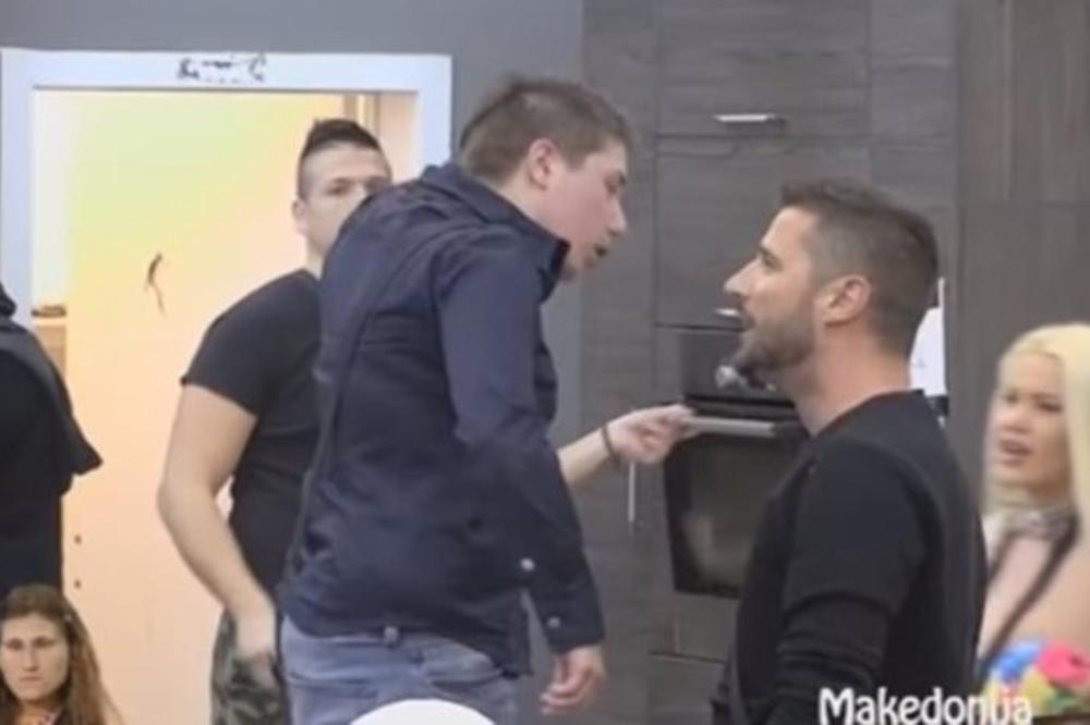 PLJUŠTE KAZNE ZBOG NASILJA: Matora PLJUNULA Marka Miljkovića, pa ga UDARILA svom snagom (VIDEO)