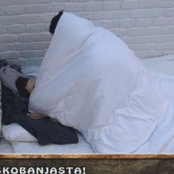 KRALJICA AKCIJANJA PRIVELA NOVOG FRAJERA U KREVET! Kamere zaboravili, INTIMA NA IZVOLTE - imala ih 14 u rijalitiju