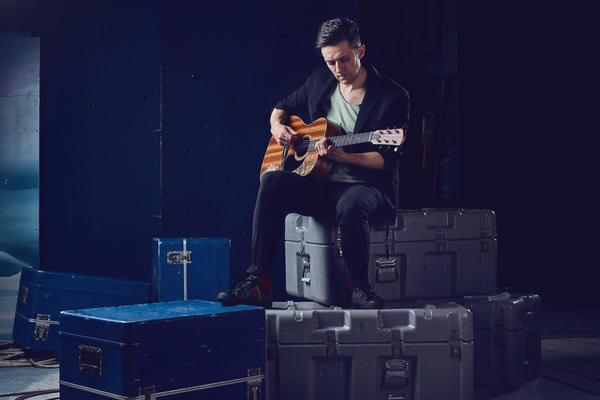 ON PRETI DA POKOSI NAŠU BALKANIKU: Da li ste čuli kako zvuči pesma koja će predstavljati Crnu Goru na Evroviziji? (VIDEO)