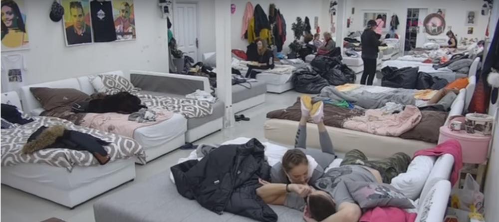 Luna je ovog puta Slobi tražila brijač  