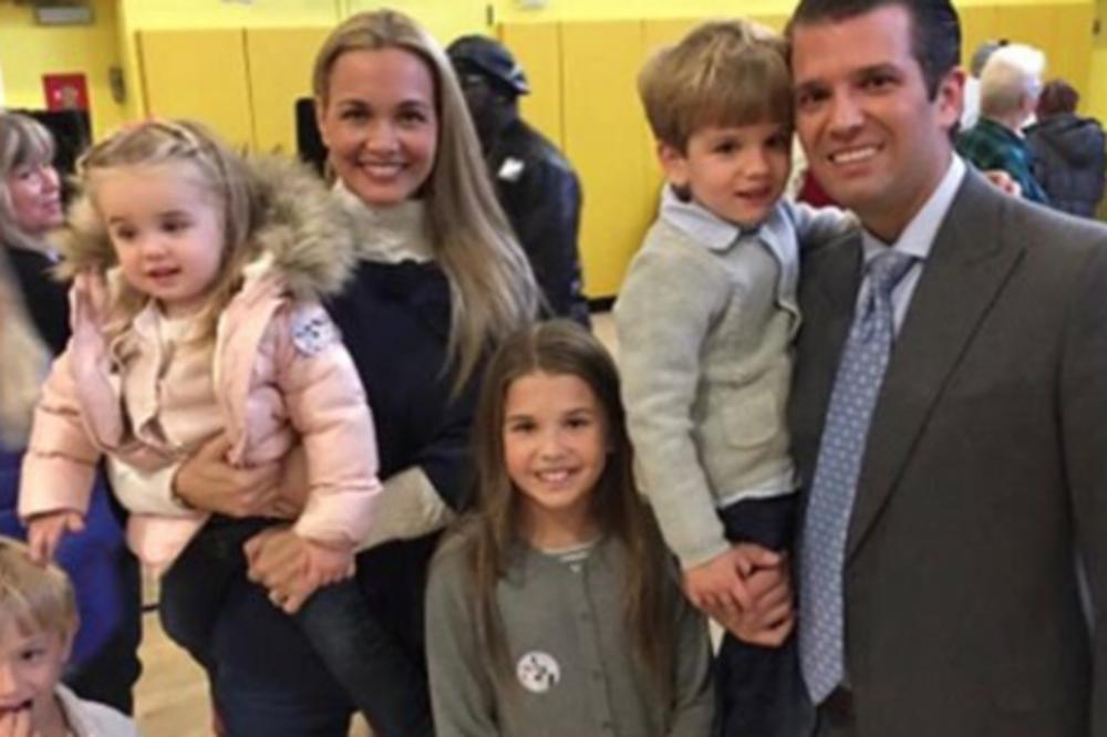 TRAMPOV SIN JE TOLIKO ŠKRT DA JE NJEGOVA ŽENA MORALA DA POZAJMLJUJE NOVAC OD MAJKE! Isplivale tajne predsedničke porodice!