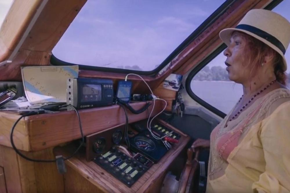 BILA JE MAČKICA MEĐU TIGROVIMA: Ona je bila Arkanova telohraniteljka, preživela silovanje, otela vojnika i auto da bi došla do žene koju voli...