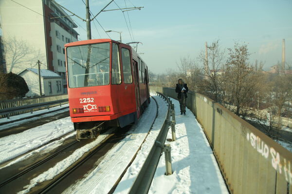 PONOVO NAPADNUTI KONTROLORI: Radnici Bus plusa pretučeni na Starom sajmištu!