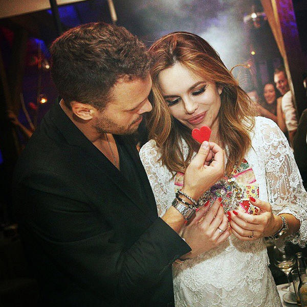 SEVERINA OBOLELA OD KORONE, A EVO S KIM IGOR PROVODI VREME! Nije uz nju,  kači tuđe slike, poručio ko mu nedostaje