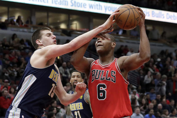 MOĆNI JOKIĆ PRED TRIBINAMA PUNIM SRBA ZAPALIO ČIKAGO: Velika noć Nikole za pobedu Denvera i nastavak nade (VIDEO)