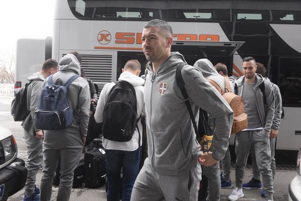 A KO STE VI? Glup potez Marokanaca da isprovociraju reprezentativce Srbije pred duel u Torinu! (FOTO)