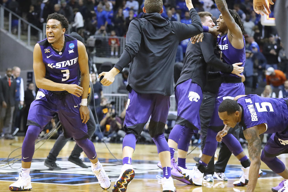 NCAA JE NAJLUĐA LIGA NA SVETU! Odigrane četiri utakmice "sweet 16" runde, ispala tri favorita! (VIDEO)