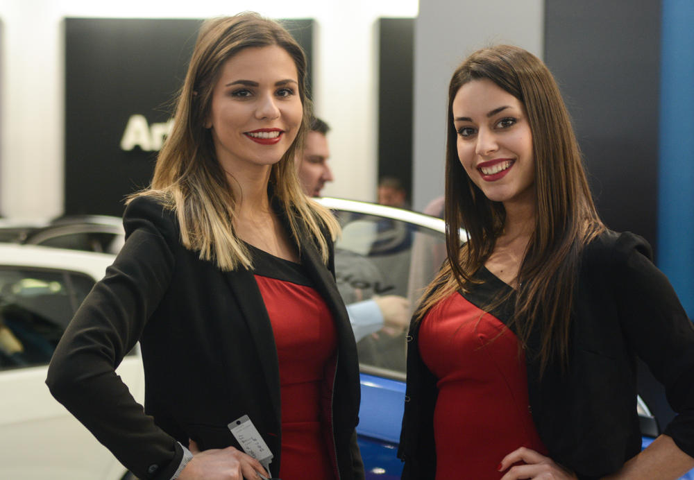 Hostese na Sajmu automobila