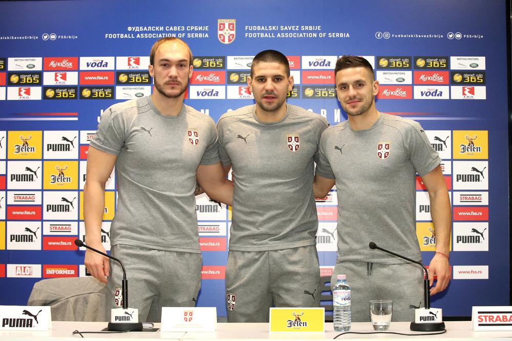 SAD JE KAO HITMEN IZ IGRICE: Reprezentativac Srbije šokirao novim imidžom za početak sezone! (FOTO)