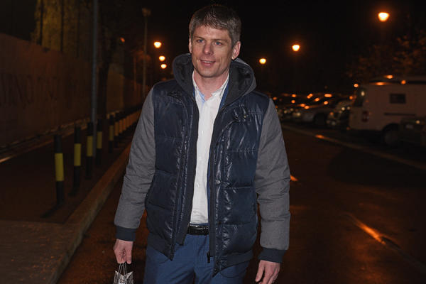 NISTE DOPUSTILI DA OSETIMO LOŠE STANJE, ZA VAS JE UVEK TU VAŠE BANJE: Deca sa KiM napisala dirljivu pesmu Gujonu